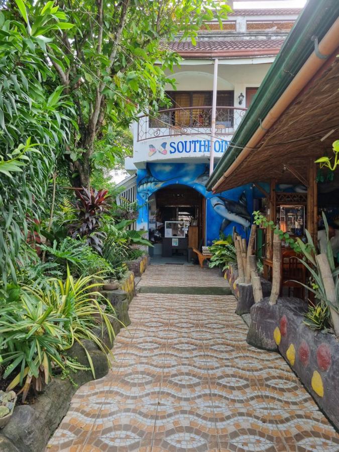 Southpoint Hostel Moalboal Exteriér fotografie